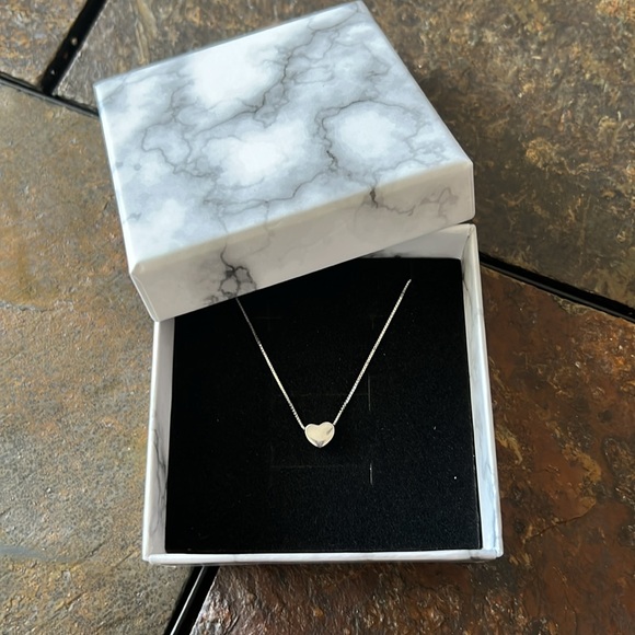 Simple Exquisite Heart-Shaped Pendant Necklace Alloy Heart Clavicle Chain Gift - Picture 6 of 7